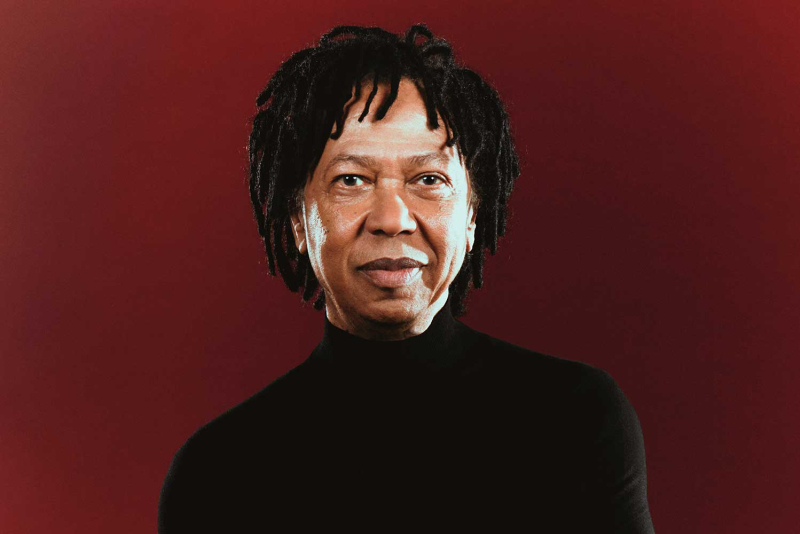 Djavan se apresenta no Auditório Araújo Vianna com a nova turnê ''D''