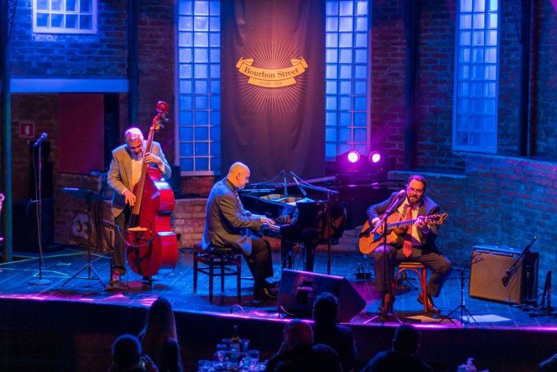 Espaço 373 recebe nomes internacionais da música instrumental