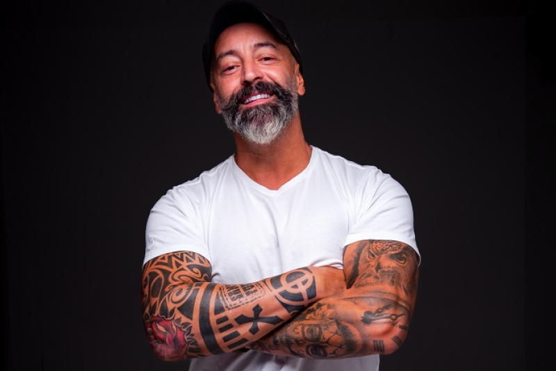 Cris Pereira em ''De Borracha À Bombacha'' em maio no Auditório Araújo Vianna