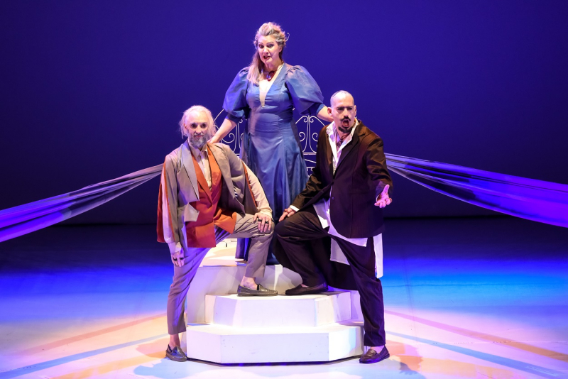 Arthur Barbosa celebra 30 anos de carreira com reestreia de Operita Violoncello