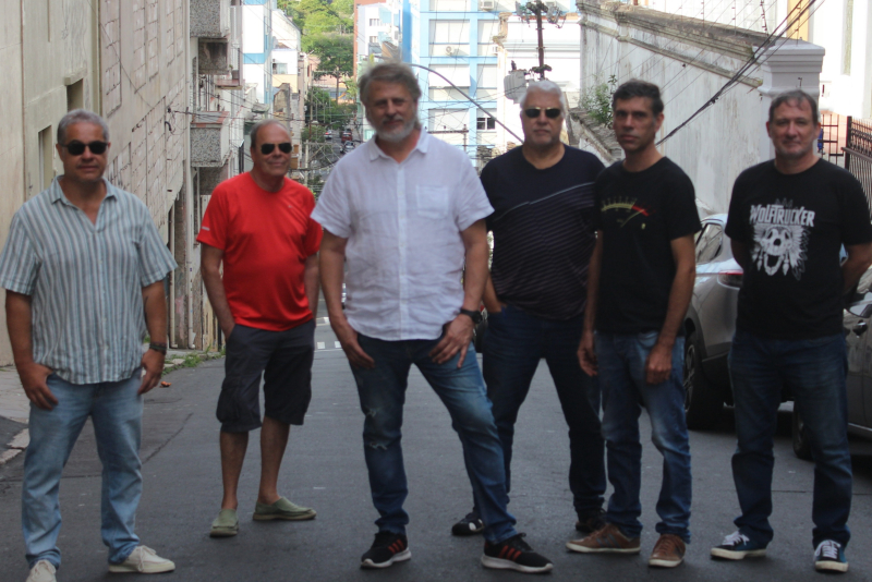 Clube da Esquina Tributo RS se apresenta nesta sexta-feira (28), no Espaço 373 