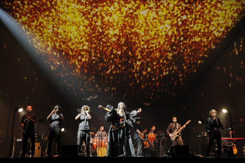 Com a turnê ''Portas'', Marisa Monte emociona o público com Araújo Vianna lotado