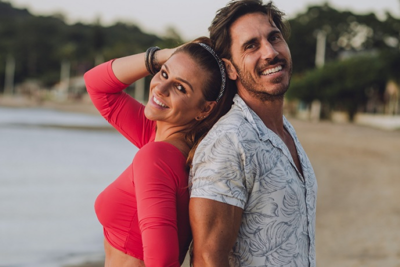 Shopping Pelotas promove show gratuito de Claus e Vanessa para o Dia dos Namorados