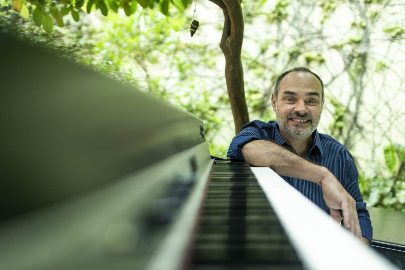 Pianista renomado, Fabio Torres se apresenta no Espaço 373 em julho 