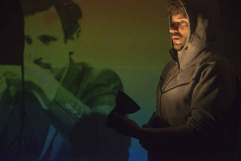 Espetáculo 'Um fascista no divã' retorna aos palcos de Porto Alegre em agosto 