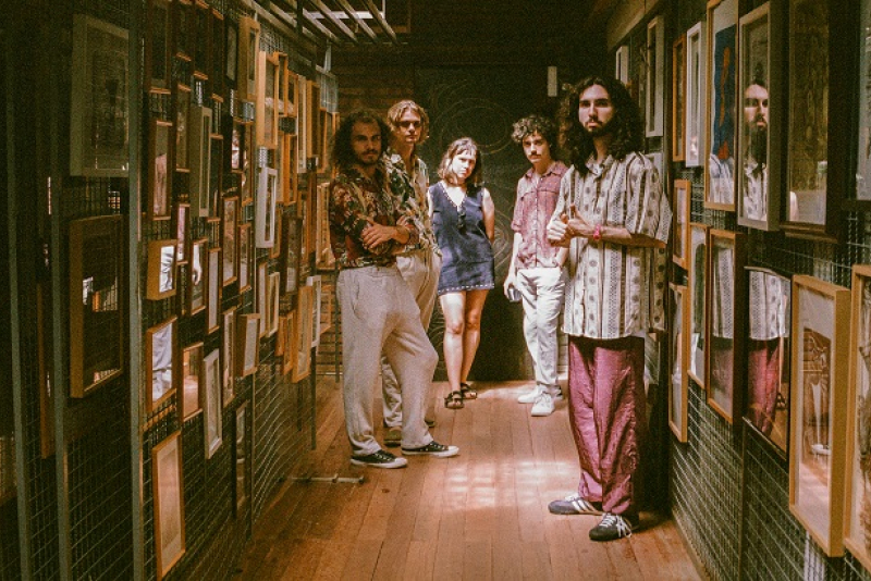 Banda Metanóia se apresenta no próximo domingo no HUM Rooftop em Porto Alegre