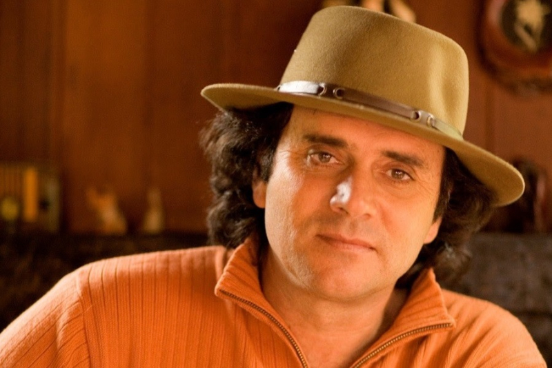 Almir Sater apresenta turnê de shows no estado ne próxima semana 