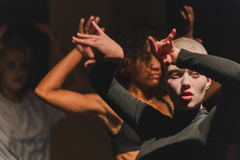 Espetáculo Vírgula, do projeto Brasil sem Ponto Final, chega a Porto Alegre em setembro