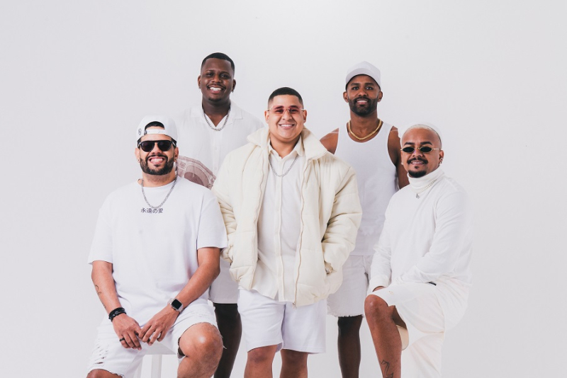 Sensação do pagode Caju pra Baixo se apresenta no Pepsi on Stage em outubro 