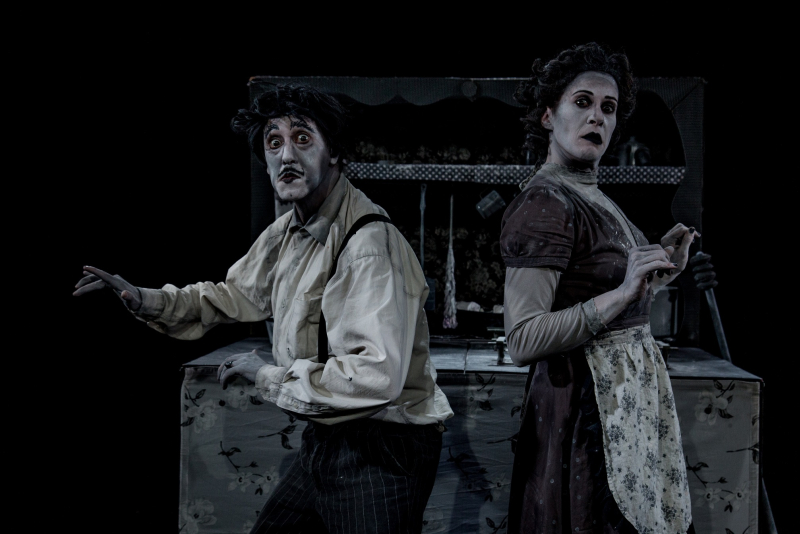 Espetáculo 'Das Cinzas Coração' faz duas apresentações no Teatro Glênio Peres