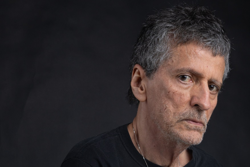 De passagem pelo Brasil, Vinícius Cantuária  se apresenta em outubro no Espaço 373