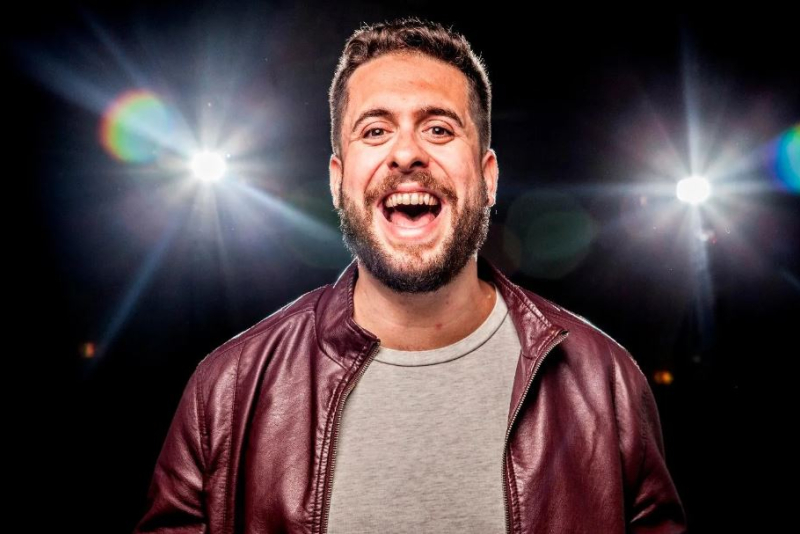 Maurício Meirelles apresenta show de humor em novembro em Canoas 