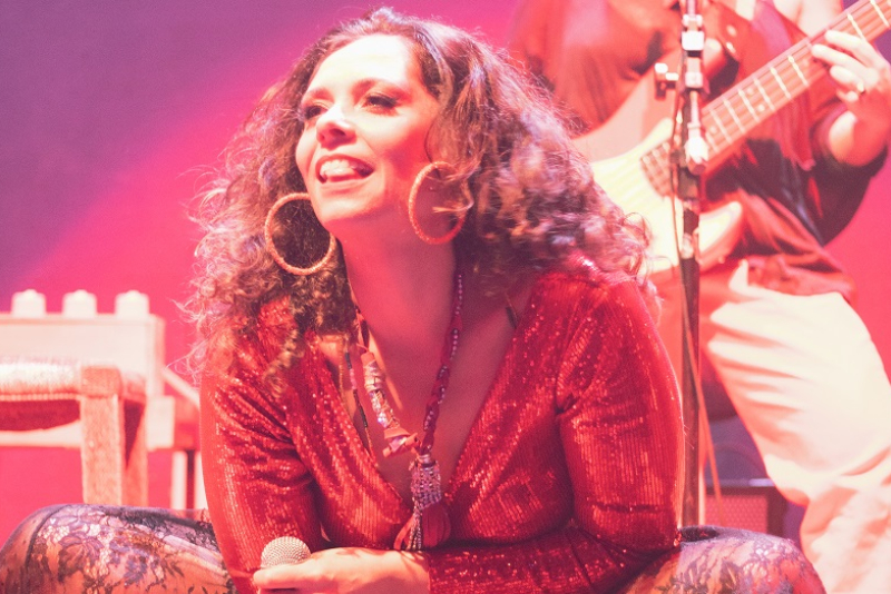 Fernanda Copatti apresenta no Bar Ocidente em dezembro o show 'O Nome Dela é Gal'