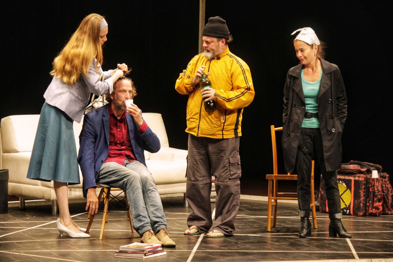 'Toc - Uma Comédia Obsessiva Compulsiva' em única sessão no Teatro do Bourbon Country