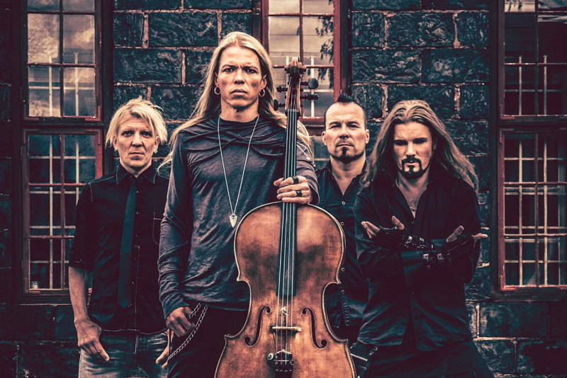 Finlandeses do Apocalyptica se apresentam nesta terça-feira (16) em Porto Alegre