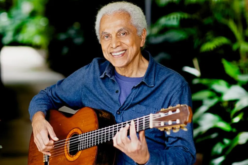 Paulinho da Viola retorna a Porto Alegre com a turnê que celebra os seus 80 anos de idade