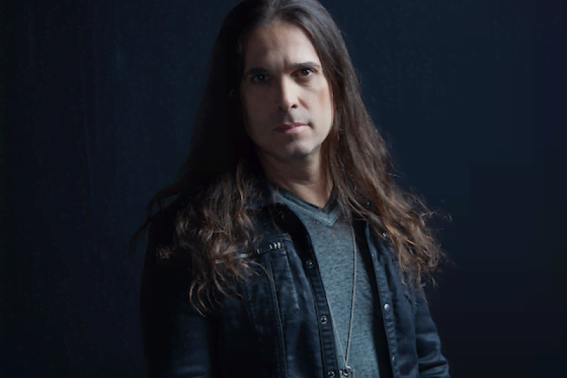 Kiko Loureiro se apresenta em Porto Alegre em agosto no Opinião