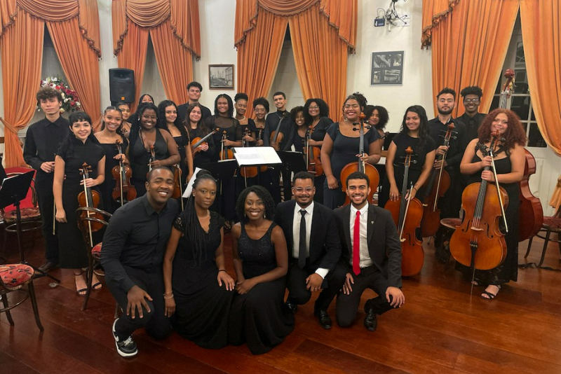 Orquestra Jovem Theatro São Pedro abre inscrições gratuitas para aulas musicais