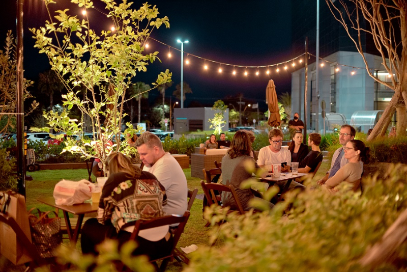 BarraMusic Sunset terá show de Claus e Vanessa e DJ Hans Ancina neste sábado (06)