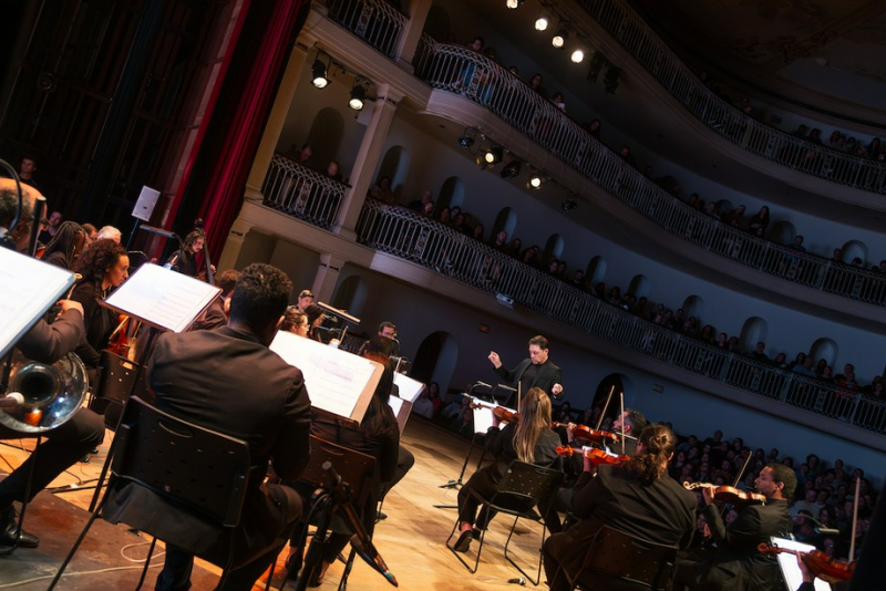 Orquestra Theatro São Pedro, Luciano Leães e JJ Thames em concerto solidário no dia 20 de junho