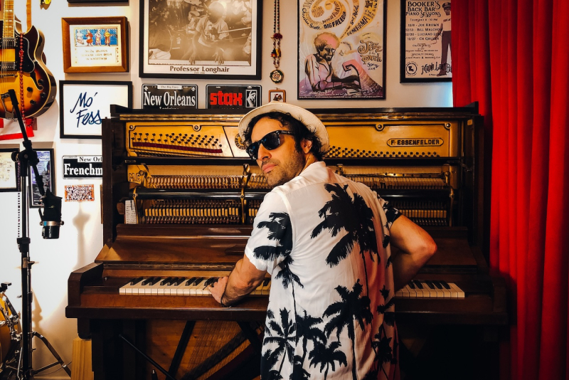 Mardi Grezz, de Luciano Leães, transforma Porto Alegre em New Orleans