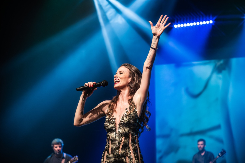 Ana Cañas retorna a Porto Alegre em novembro com sua nova turnê 'Vida Real' no Bar Opinião 