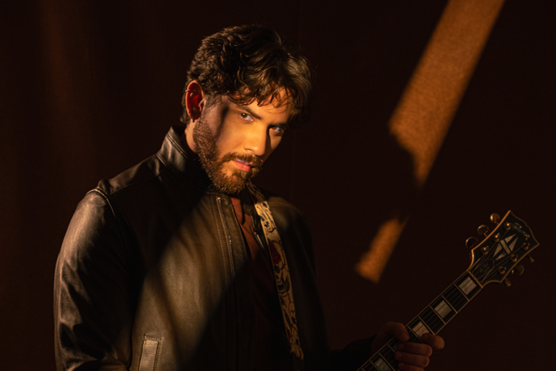 Gustavo Mioto em Porto Alegre: show da turnê 'Inconfundível' acontece no dia 12 de setembro no Auditório Araújo Vianna