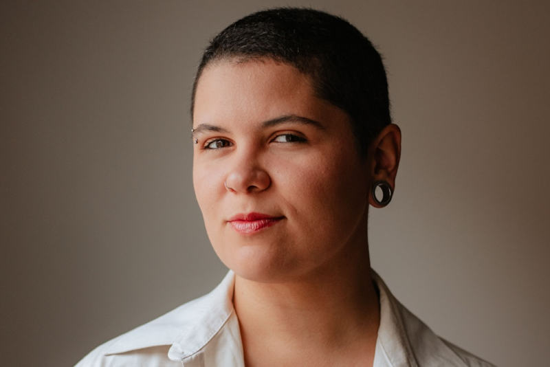 Gabriela Lery celebra 15 anos de carreira e 5 anos do álbum 'Arquipélago' em show no Teatro Oficina Olga Reverbel