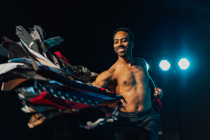 Negreiros - Histórias que a História não conta tem apresentação gratuita em Porto Alegre