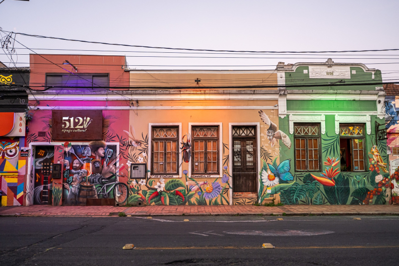 Projeto 'Sempre Cidade Baixa Sempre Centro' lança festival, rota turística e guia para fortalecer a cultura, a gastronomia e o turismo em Porto Alegre
