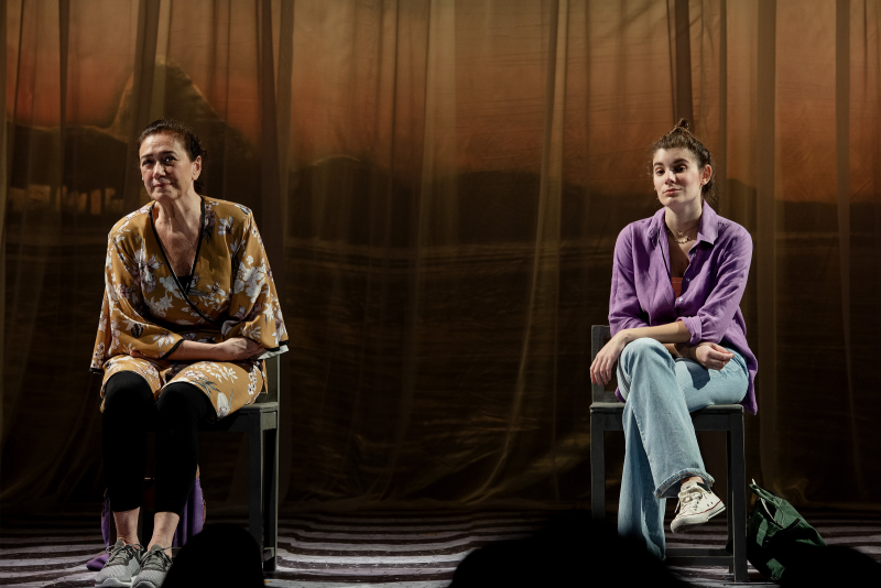 Lilia Cabral e Giulia Bertolli apresentam o espetáculo 'A Lista' em curta temporada em Porto Alegre a partir desta quinta-feira (30)