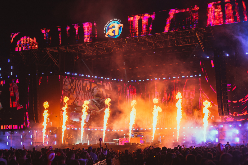 <br />
<b>Notice</b>:  Undefined variable: lnb in <b>/home/u642903088/domains/supertransado.com.br/public_html/site/app/views/artigo.php</b> on line <b>228</b><br />
<br />
<b>Notice</b>:  Trying to get property 'TITULO' of non-object in <b>/home/u642903088/domains/supertransado.com.br/public_html/site/app/views/artigo.php</b> on line <b>228</b><br />
