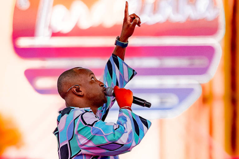 <br />
<b>Notice</b>:  Undefined variable: lnb in <b>/home/u642903088/domains/supertransado.com.br/public_html/site/app/views/artigo.php</b> on line <b>228</b><br />
<br />
<b>Notice</b>:  Trying to get property 'TITULO' of non-object in <b>/home/u642903088/domains/supertransado.com.br/public_html/site/app/views/artigo.php</b> on line <b>228</b><br />
