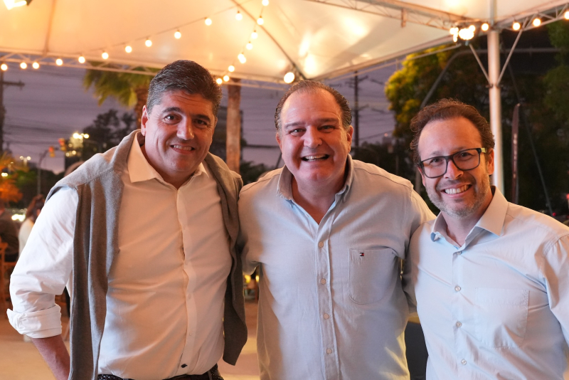 <br />
<b>Notice</b>:  Undefined variable: lnb in <b>/home/u642903088/domains/supertransado.com.br/public_html/site/app/views/artigo.php</b> on line <b>228</b><br />
<br />
<b>Notice</b>:  Trying to get property 'TITULO' of non-object in <b>/home/u642903088/domains/supertransado.com.br/public_html/site/app/views/artigo.php</b> on line <b>228</b><br />
