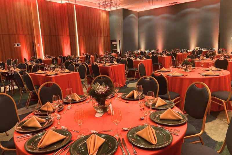 <br />
<b>Notice</b>:  Undefined variable: lnb in <b>/home/u642903088/domains/supertransado.com.br/public_html/site/app/views/artigo.php</b> on line <b>228</b><br />
<br />
<b>Notice</b>:  Trying to get property 'TITULO' of non-object in <b>/home/u642903088/domains/supertransado.com.br/public_html/site/app/views/artigo.php</b> on line <b>228</b><br />
