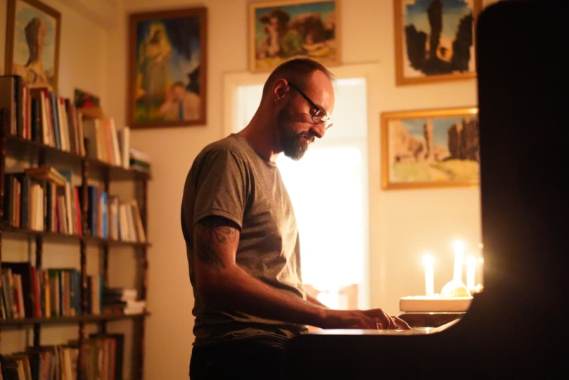 Newton Schner Jr. retorna a Porto Alegre com recital Lebensessenz neste domingo (07)