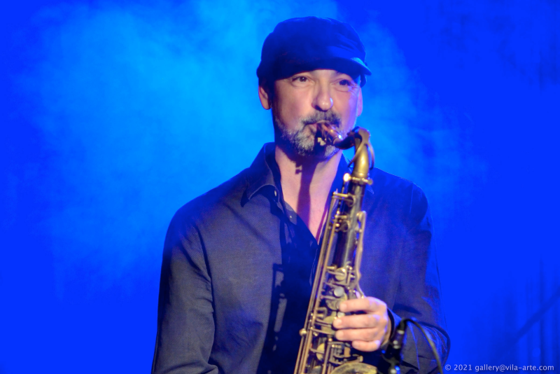 Márcio Tubino apresenta o álbum 'Quanticity' em show especial de jazz contemporâneo no Espaço 373, em Porto Alegre