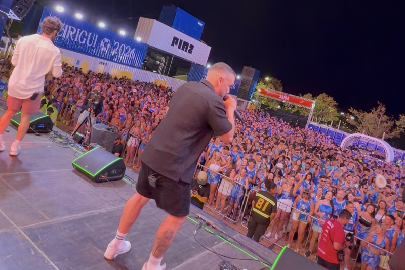 <br />
<b>Notice</b>:  Undefined variable: lnb in <b>/home/u642903088/domains/supertransado.com.br/public_html/site/app/views/artigo.php</b> on line <b>228</b><br />
<br />
<b>Notice</b>:  Trying to get property 'TITULO' of non-object in <b>/home/u642903088/domains/supertransado.com.br/public_html/site/app/views/artigo.php</b> on line <b>228</b><br />
