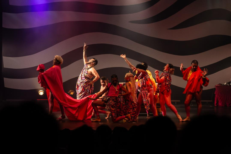 'BRILHANTE: Nega Lu em Musical' retorna ao palco do Teatro Simões Lopes Neto em curta temporada na capital gaúcha