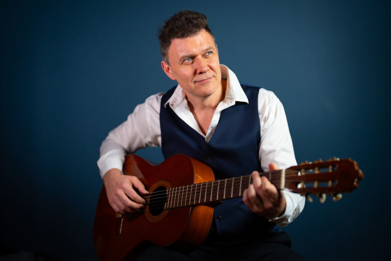 João Suplicy apresenta tributo a Chico Buarque no Espaço 373 em Porto Alegre na próxima sexta-feira (17)