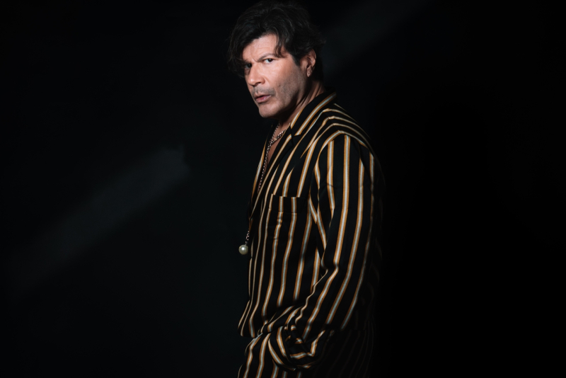  Paulo Ricardo traz a turnê 'REINVENTAR' em novembro ao Teatro do Bourbon Country em Porto Alegre