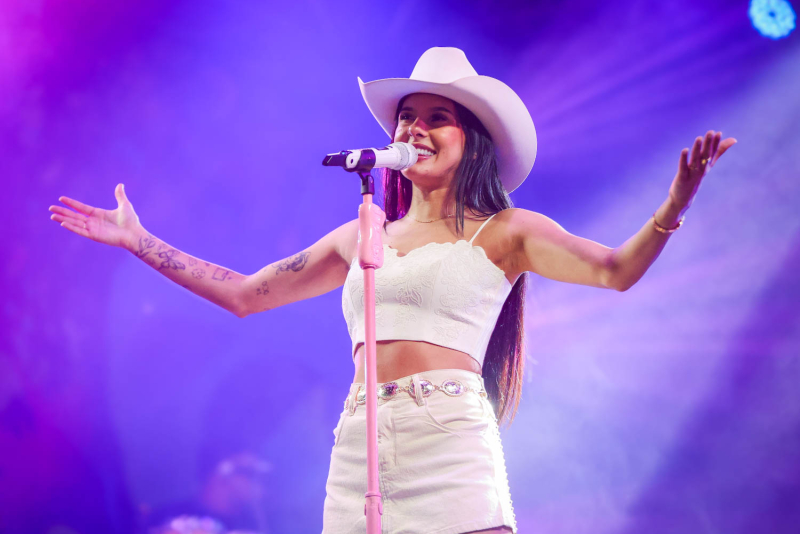 Ana Castela em Porto Alegre: faltam apenas 30 dias para o aguardado show da Boiadeira na FLY 51