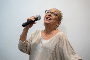 Show celebra a carreira de Marina Batista e os grandes compositores da MPB 